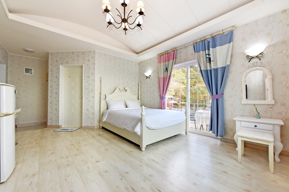 Namhae Bluemare Pension Dış mekan fotoğraf