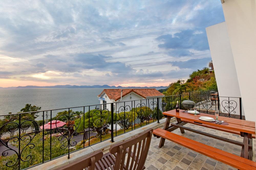 Namhae Bluemare Pension Dış mekan fotoğraf