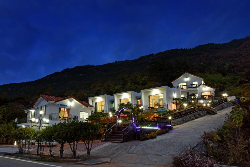 Namhae Bluemare Pension Dış mekan fotoğraf