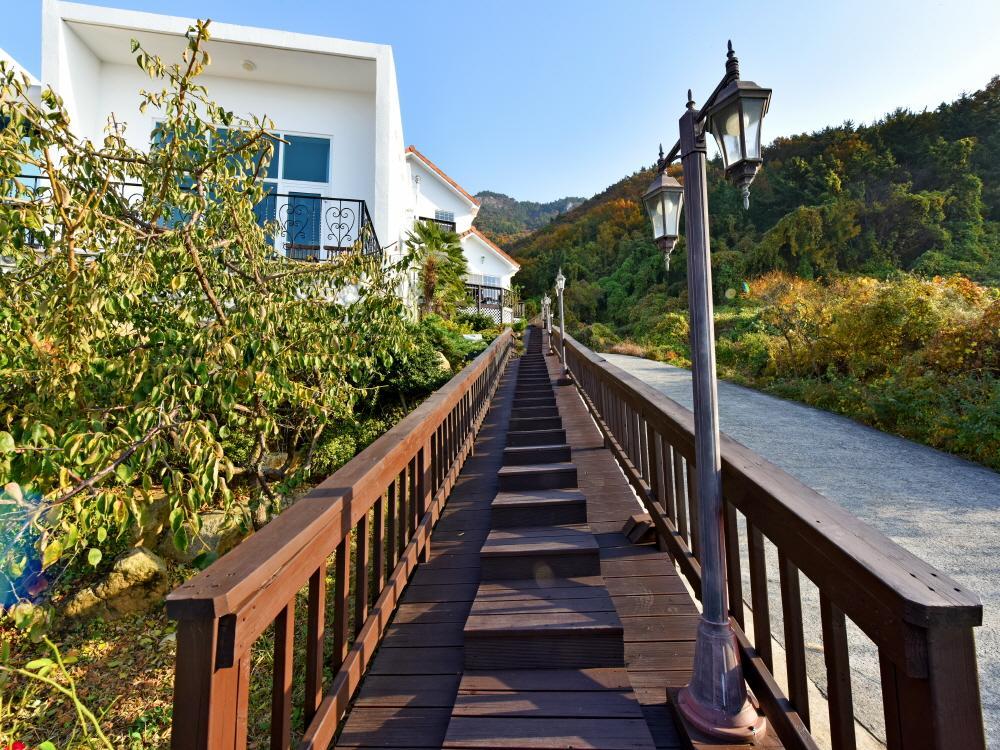 Namhae Bluemare Pension Dış mekan fotoğraf